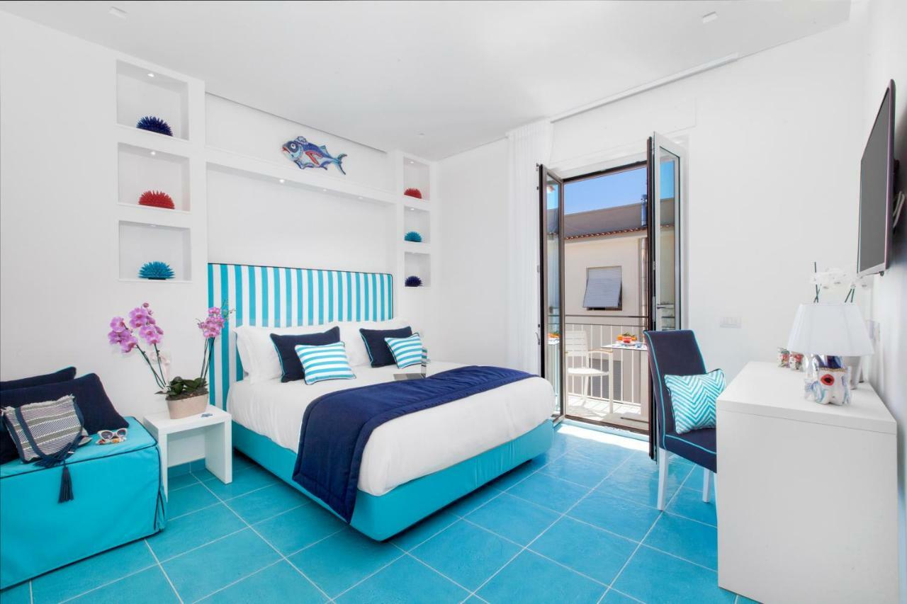 Yourhome - Sersale Suites Сорренто Екстер'єр фото